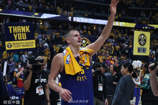 懂球帝12周年120大瞬间1／8决赛：重磅来袭，谁将通往八强？（懂球帝12周年·120大瞬间16强赛打响：谁能抢占八强席位？）