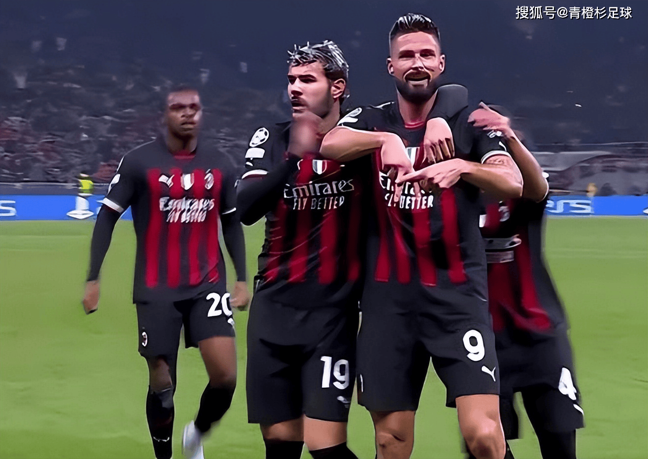 意媒：国米计划圣诞节前约见恰20经纪人，可能谈降薪续约一年（意媒：国米计划圣诞前与恰20经纪人会面，或讨论降薪续约一年）