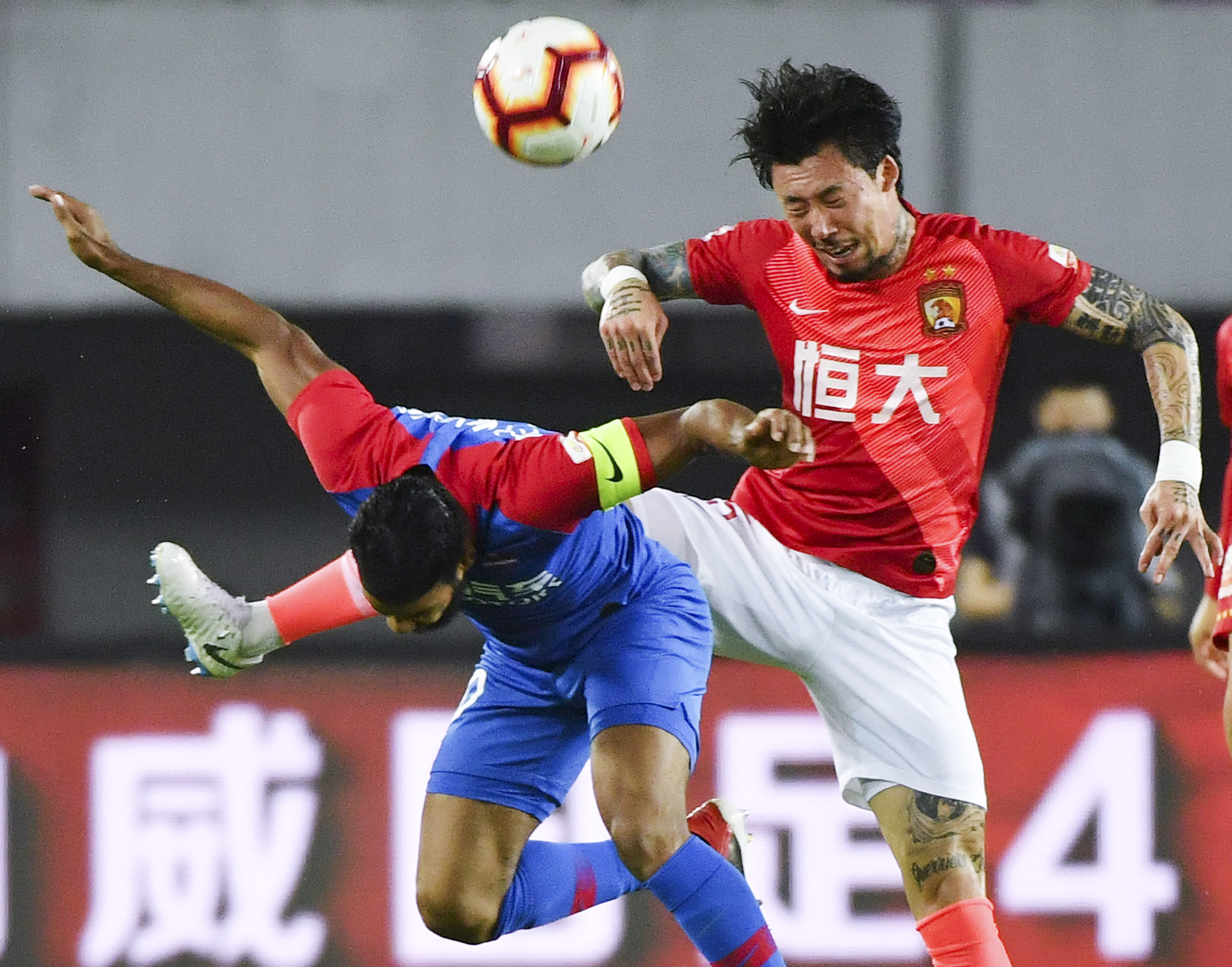 德米特罗维奇：顶替霍安没额外压力，前几年顶布努压力是真大（德米特罗维奇：接任霍安无额外压力，早些年替布努出场才压力山大）